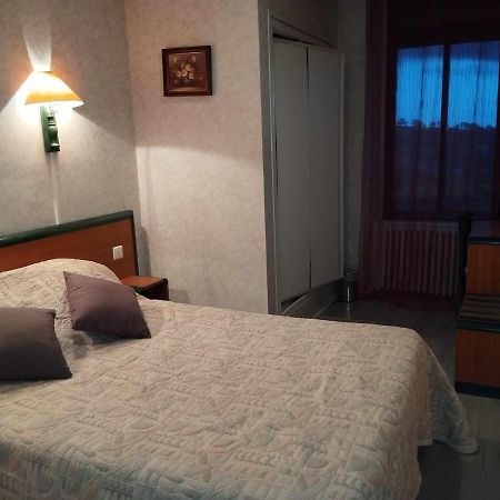 Hotel Moderne Prades-d'Aubrac ภายนอก รูปภาพ
