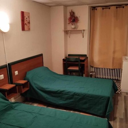Hotel Moderne Prades-d'Aubrac ภายนอก รูปภาพ