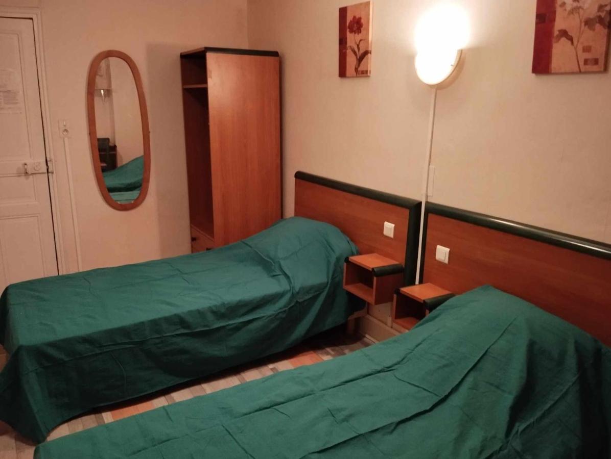Hotel Moderne Prades-d'Aubrac ภายนอก รูปภาพ