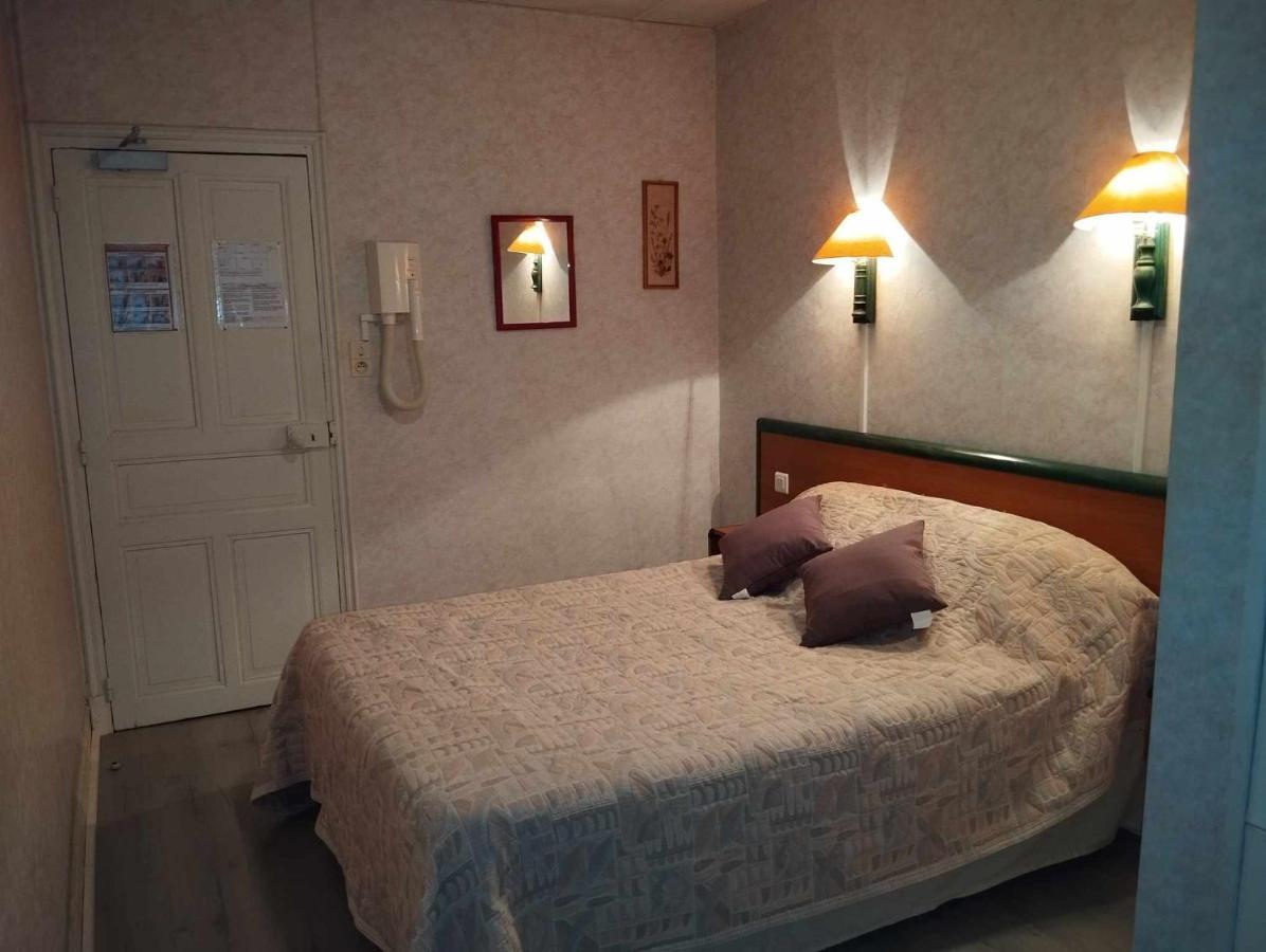 Hotel Moderne Prades-d'Aubrac ภายนอก รูปภาพ